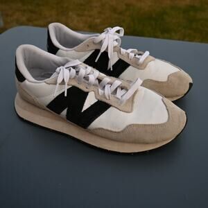 New Balance 237 Sneakers White/Black Size Men’s 10 / Women’s 11.5